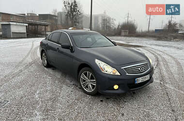 Седан Infiniti G25 2012 в Полтаві