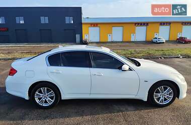 Седан Infiniti G25 2011 в Черкассах