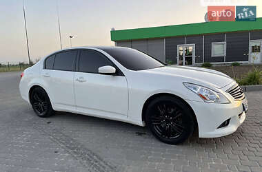 Седан Infiniti G25 2011 в Дніпрі