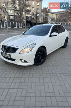 Седан Infiniti G25 2011 в Дніпрі