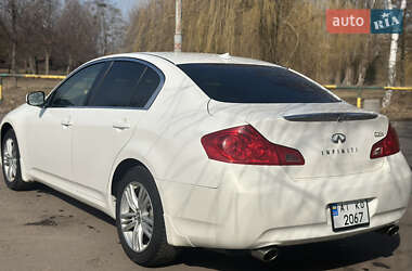 Седан Infiniti G25 2012 в Ровно