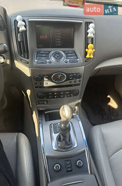 Седан Infiniti G25 2012 в Ровно