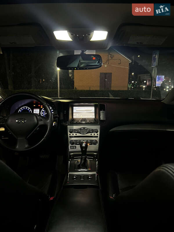Седан Infiniti G25 2010 в Борисполе