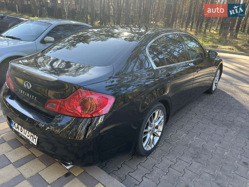 Седан Infiniti G25 2012 в Києві
