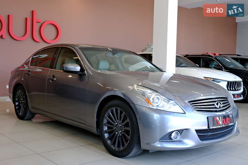 Седан Infiniti G25 2011 в Одессе