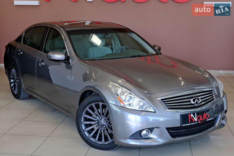 Седан Infiniti G25 2011 в Одессе