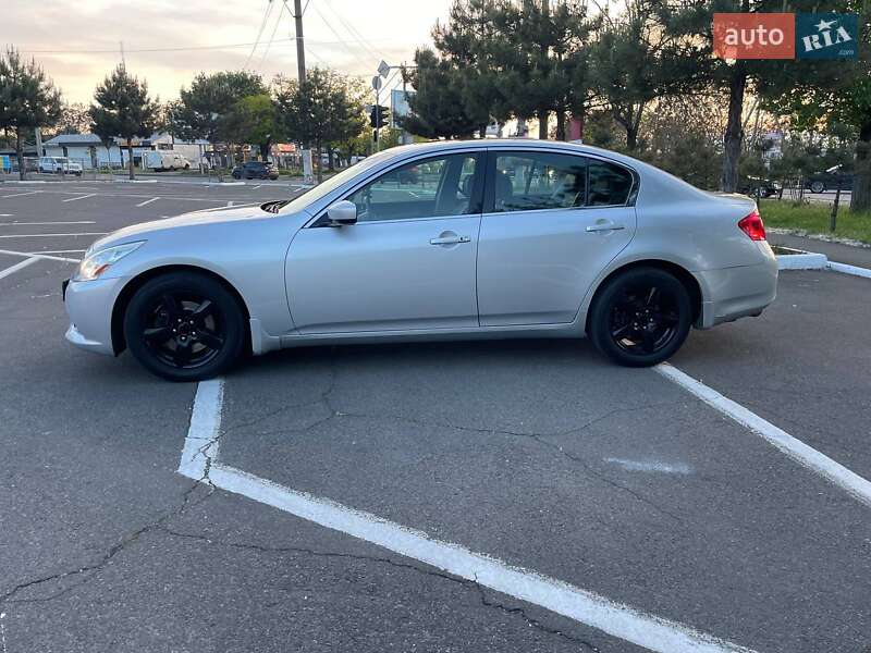 Седан Infiniti G25 2011 в Одессе