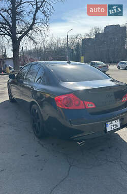 Седан Infiniti G25 2012 в 