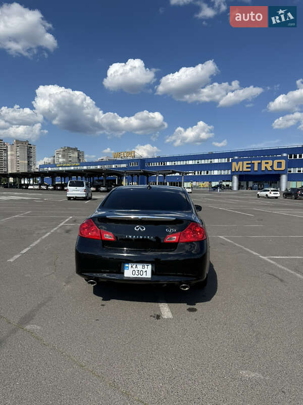 Седан Infiniti G25 2010 в Києві