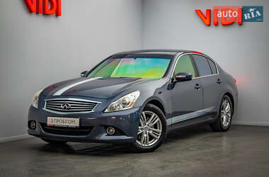 Седан Infiniti G25 2010 в Киеве
