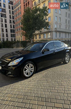 Седан Infiniti G25 2011 в Одессе