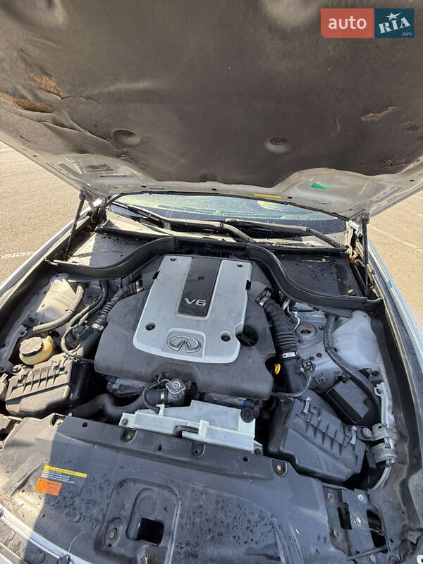 Седан Infiniti G25 2011 в Києві