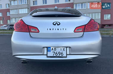 Седан Infiniti G25 2012 в 