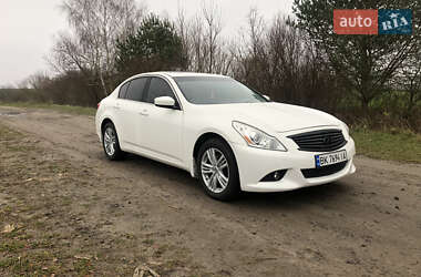 Седан Infiniti G25 2011 в Ровно