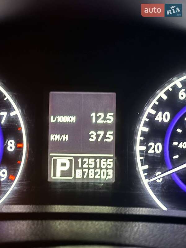 Седан Infiniti G25 2010 в Киеве