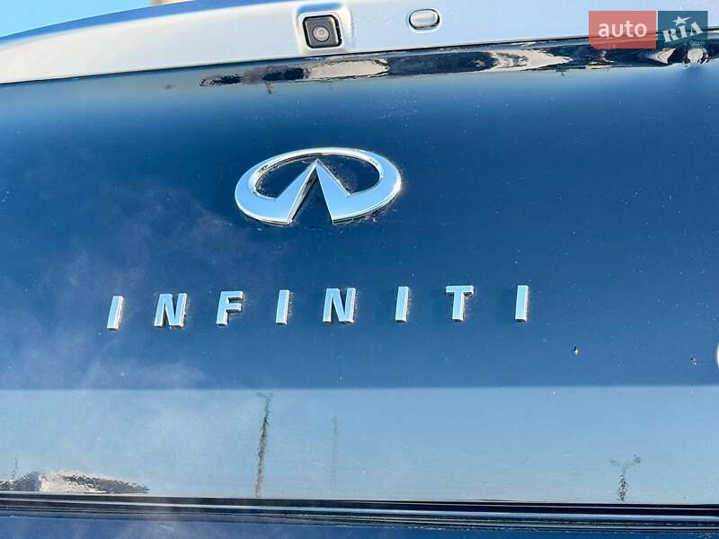 Седан Infiniti G25 2012 в Києві