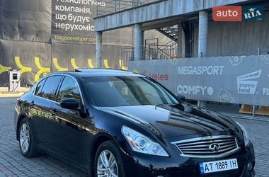 Седан Infiniti G25 2012 в Ивано-Франковске