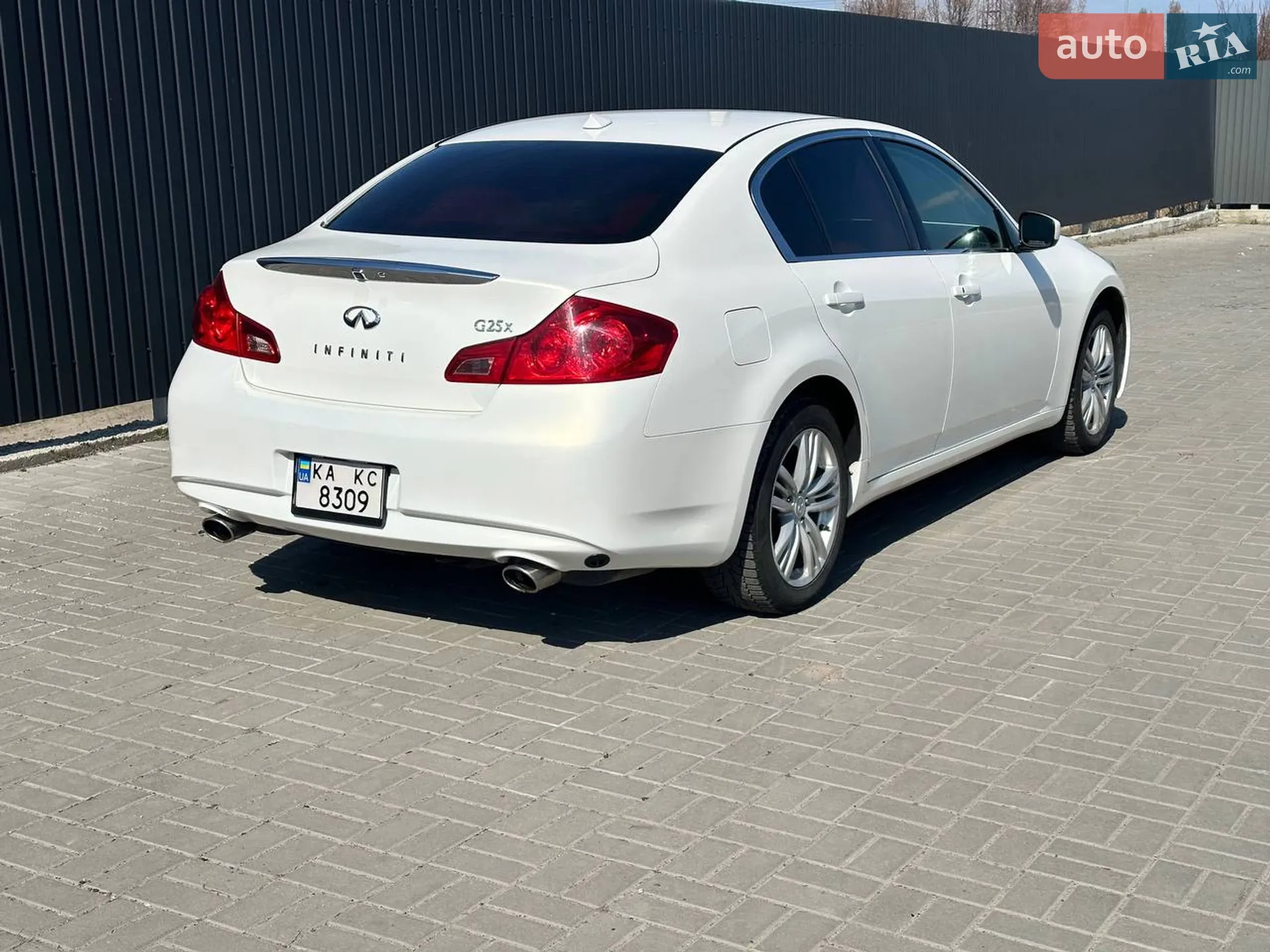 2011 Infiniti G - мініатюра 6
