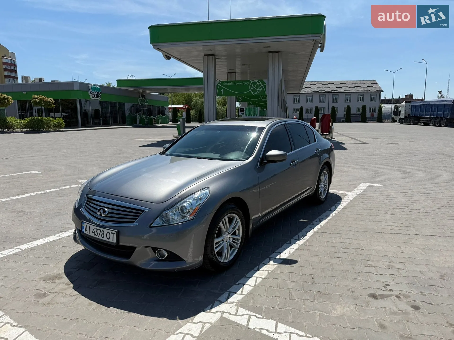 2011 Infiniti G - мініатюра 3