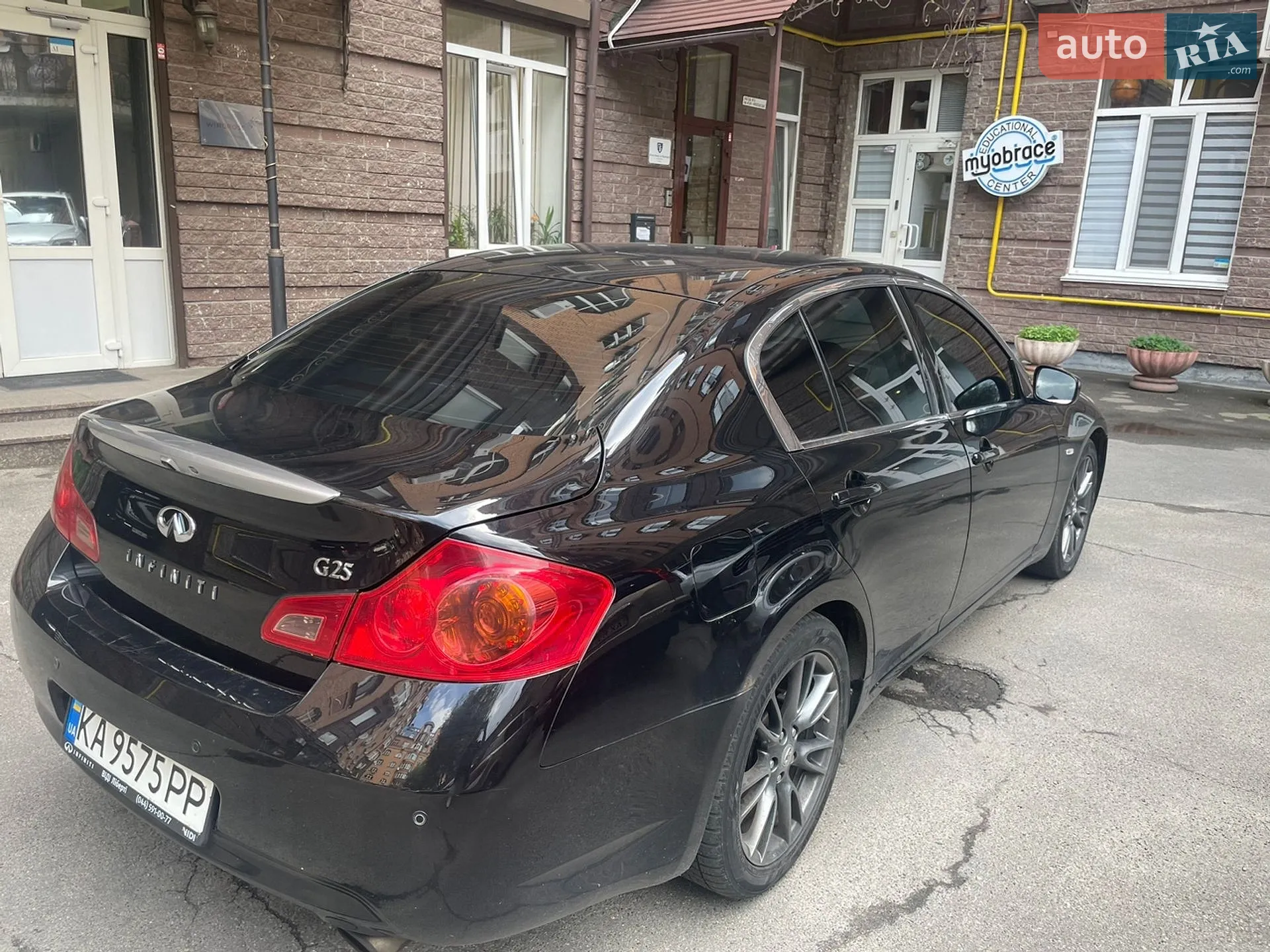2010 Infiniti G - мініатюра 10