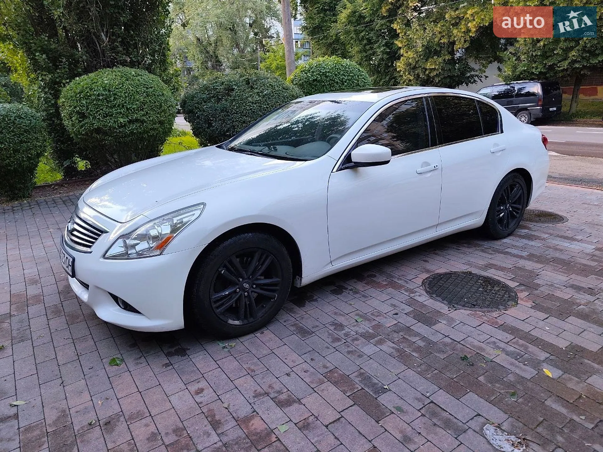 2012 Infiniti G - мініатюра 2