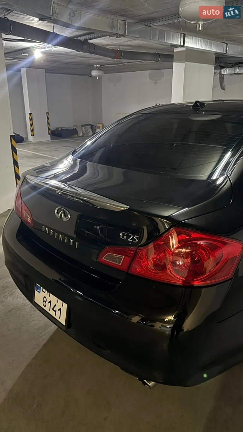 2011 Infiniti G - мініатюра 9
