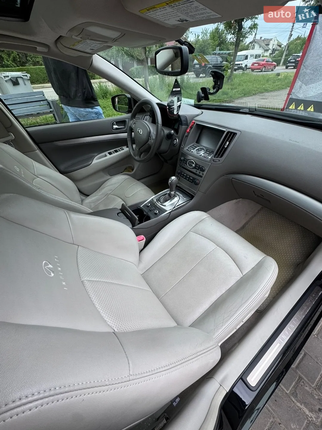 2012 Infiniti G - мініатюра 23