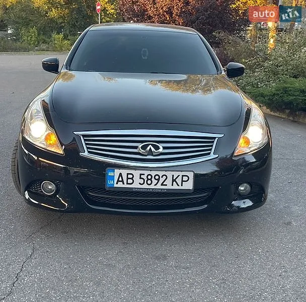 Infiniti G25 2010