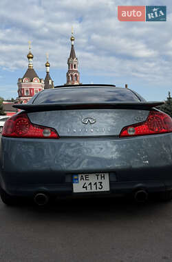 Купе Infiniti G35 2005 в 