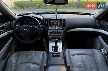 Седан Infiniti G35 2007 в 