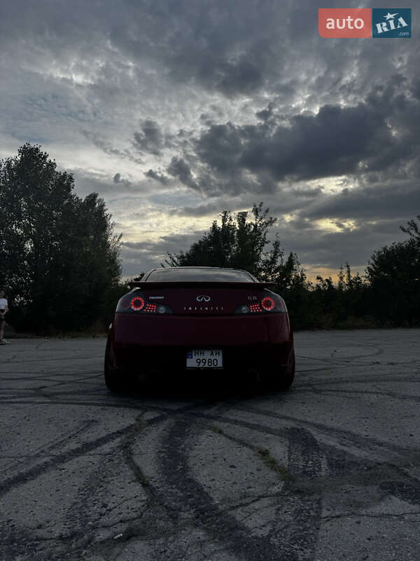 Купе Infiniti G35 2005 в Одессе