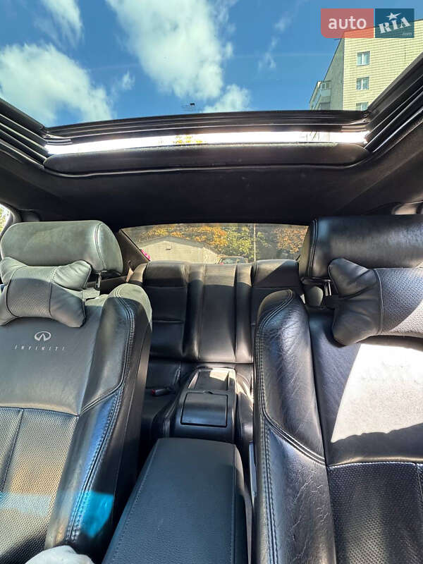 Купе Infiniti G35 2003 в Києві