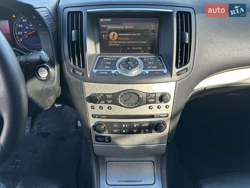 Седан Infiniti G35 2008 в Киеве