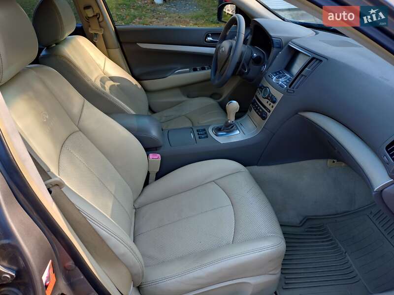 Седан Infiniti G35 2007 в Львові