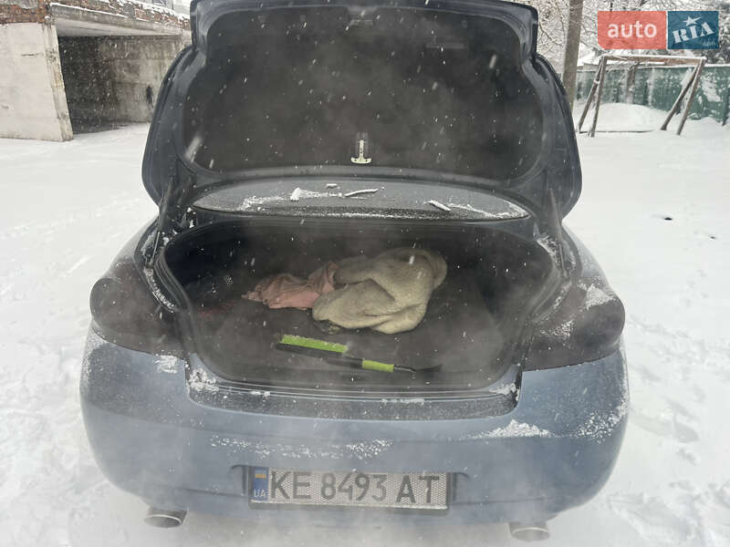 Седан Infiniti G35 2008 в Дніпрі