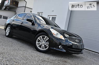 Седан Infiniti G37 2014 в Дрогобыче