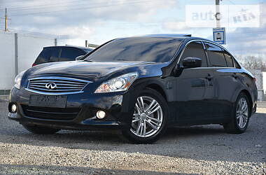 Седан Infiniti G37 2014 в Дрогобыче