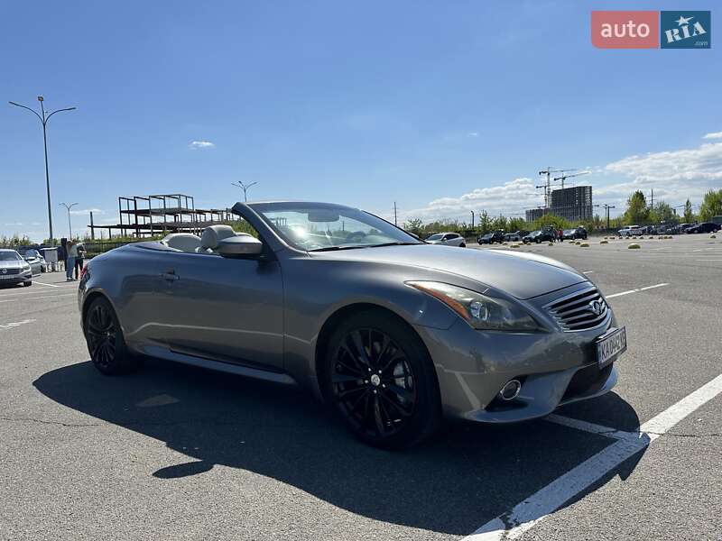 Кабриолет Infiniti G37 2011 в Киеве