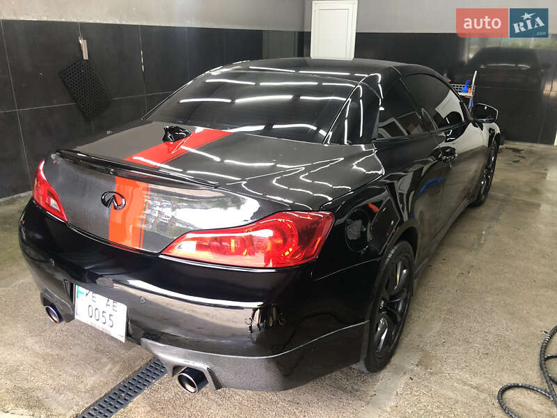Кабріолет Infiniti G37 2013 в Кам'янському