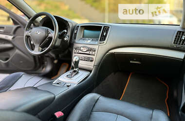 Седан Infiniti G37 2013 в Львове