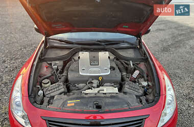 Седан Infiniti G37 2012 в Луцке