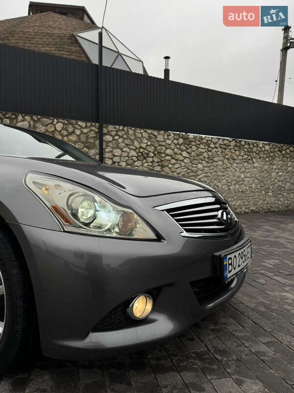 Седан Infiniti G37 2013 в Тернополе