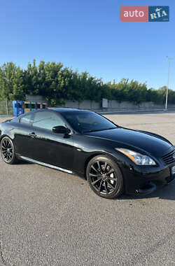 Купе Infiniti G37 2008 в Харькове