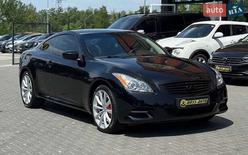 Седан Infiniti G37 2009 в 