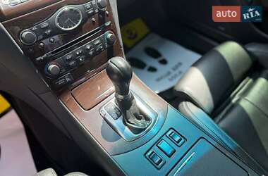 Седан Infiniti G37 2009 в 
