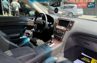 Седан Infiniti G37 2009 в 