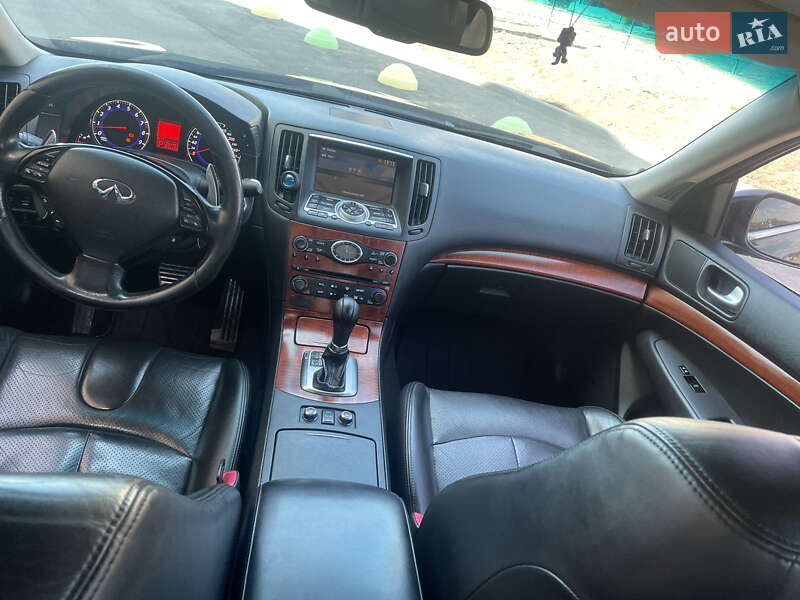 Седан Infiniti G37 2008 в Тростянце фото 17 Седан Infiniti G37 2008 в Тростянце