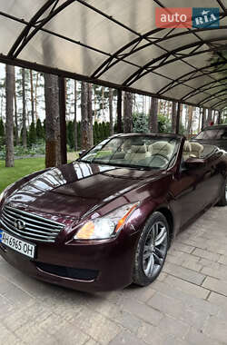 Кабріолет Infiniti G37 2010 в Києві