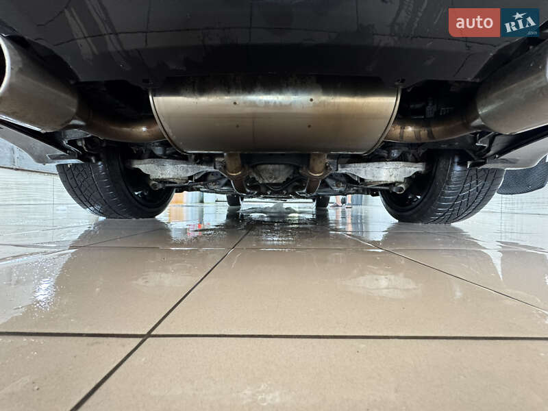 Купе Infiniti G37 2012 в Киеве