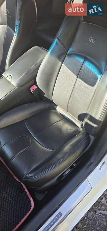 Седан Infiniti G37 2013 в Білій Церкві